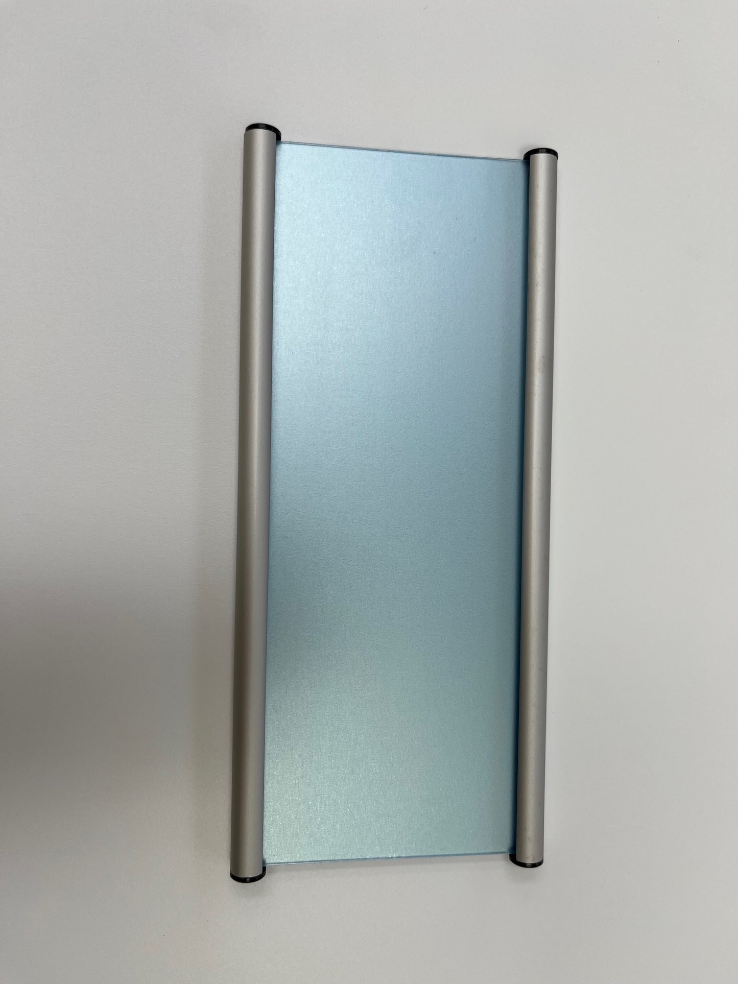 IN80 x 8" sign frame